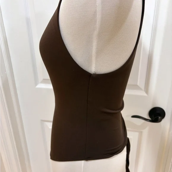 Aritzia Babaton Sleek Brown Sleeveless Bodysuit Medium - Picture 4 of 9